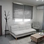 Apartmán Paulos & Eva's House *